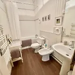 Feriehus Le Castel D'airial -