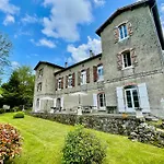 Feriehus Le Castel D'airial - *
