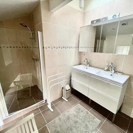 펜션 Le Castel D'airial - *