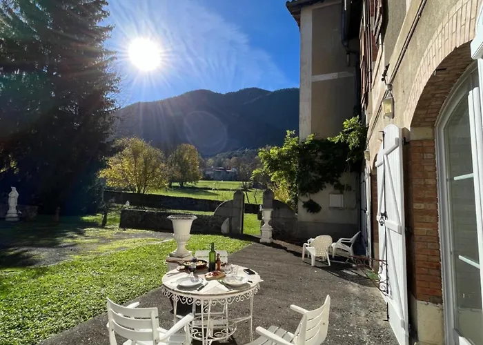 Le Castel D'airial - 펜션 Arguenos