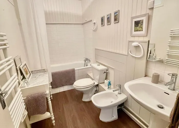 펜션 Le Castel D'airial -