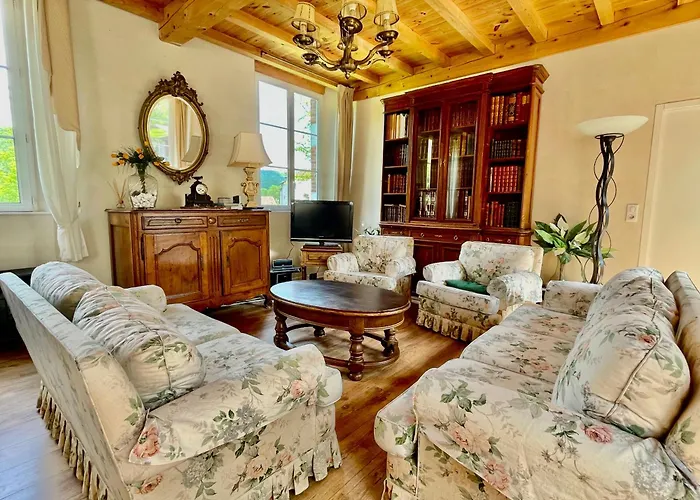 펜션 Le Castel D'airial -