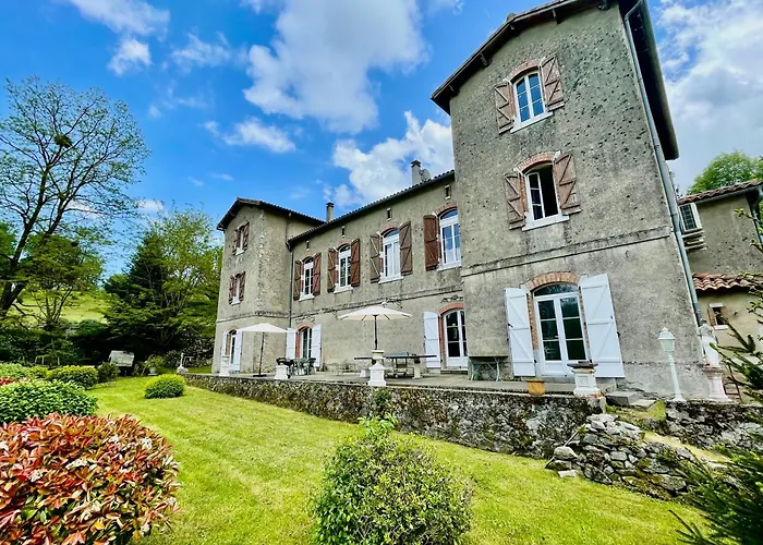 펜션 Le Castel D'airial - *